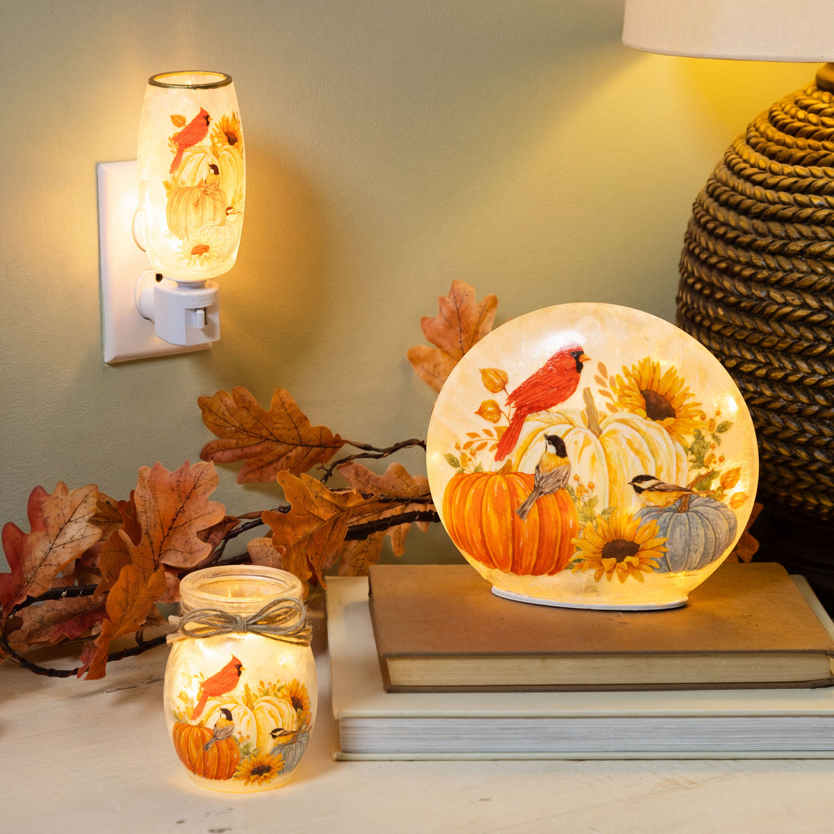 Multicolor LED Glass Jar with Seasonal Message and Battery Operation