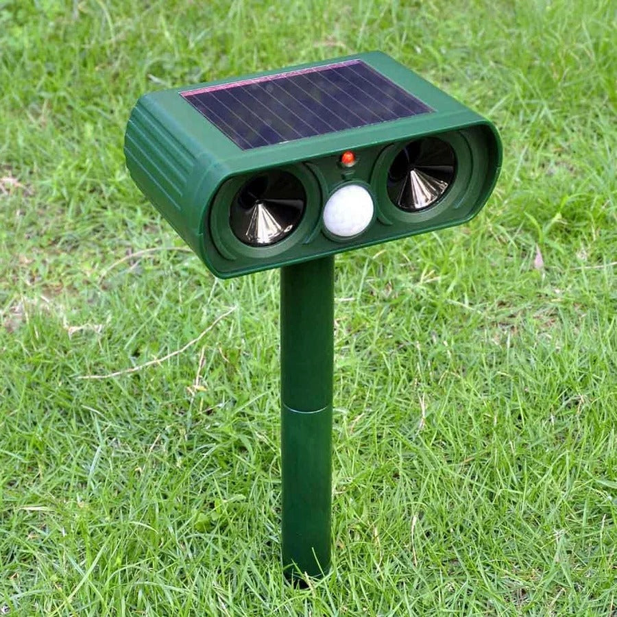 Solar Powered Animal Deterrent with Motion Sensor Infrared Pulse and Flashing LEDs for Patios and Yards