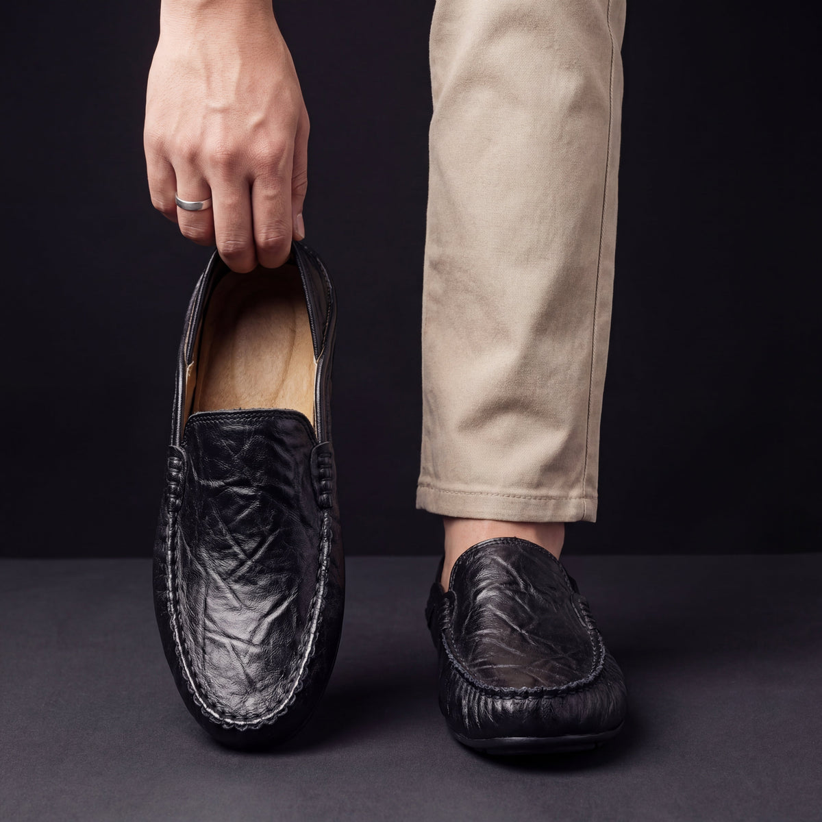 Round Toe Flats with Cushioned Footbed and Grip Sole, Slip On Design